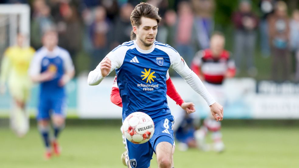 Mika Eickhoff spielte zuletzt groß auf und wird seine Offensivklasse künftig nicht mehr im Emder Trikot einbringen. Foto: Jens Doden/ Emden