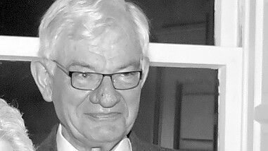 Der ehemalige Gemeindedirektor der Krummhörn, Rolf Risto, ist im Alter von 84 Jahren gestorben. Foto: Heinz Wagenaar/Archiv