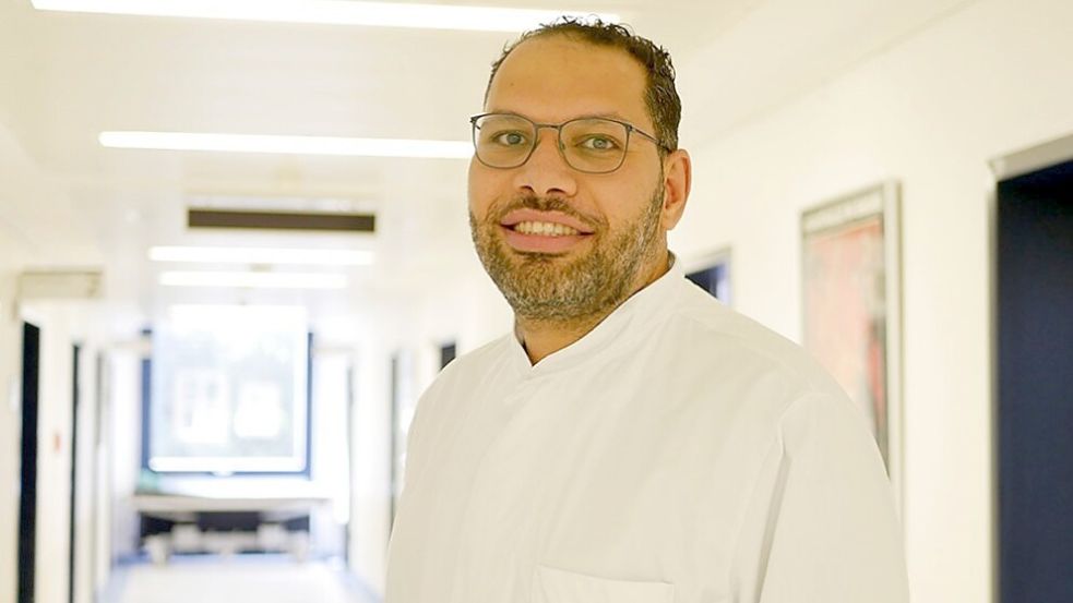 Mohamed Mostafa ist neuer Leitender Oberarzt für Orthopädische Chirurgie in Emden. Foto: Trägergesellschaft