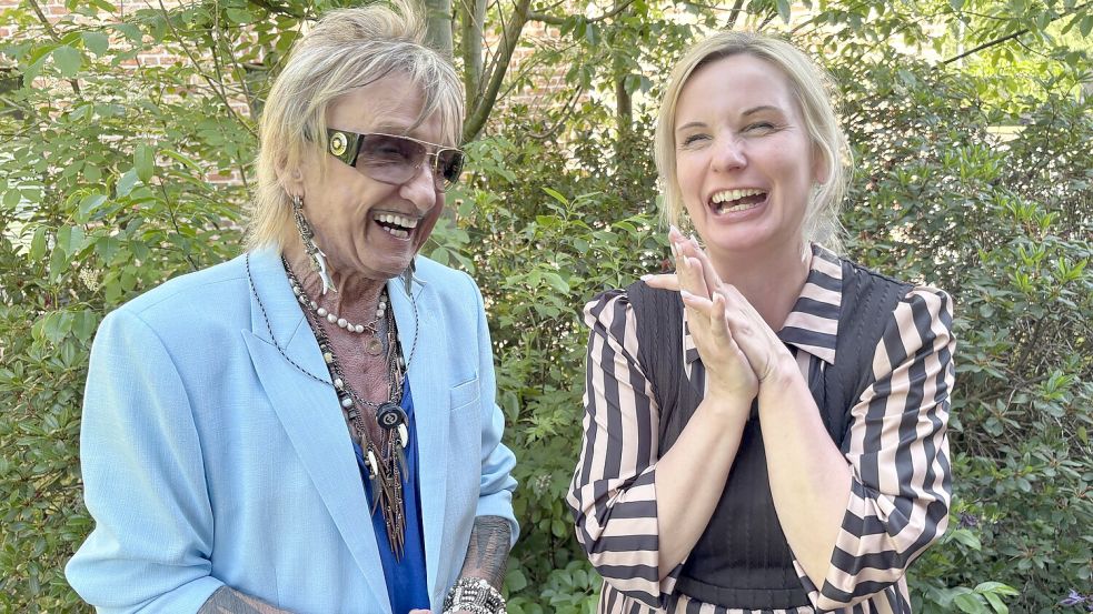 Die Chemie stimmt: Ex-Rotlichtkönig Bert Wallersheim und Autorin, Produzentin und Regisseurin Sonja Wilts-Aßmann. Foto: Oliver Bär