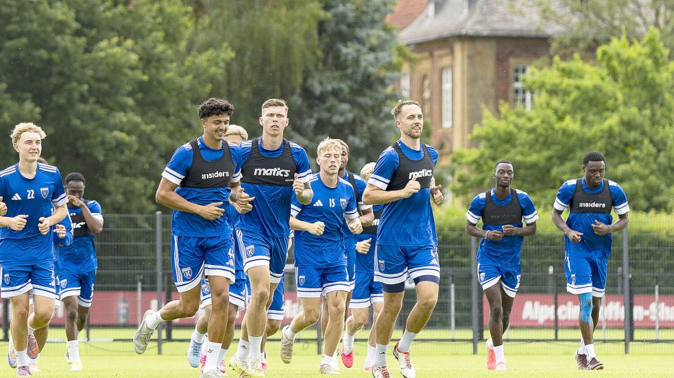 Ein idyllisches Flair bietet die Sportanlage beim Hotel Klosterpforte in Ostwestfalen. Dort absolviert der BSV Kickers bis Mittwoch ein Trainingslager. Foto: Tobias Bruns