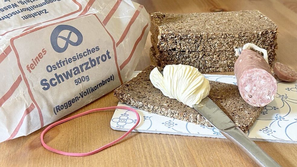 Ein echter Klassiker auf Esstischen in Ostfriesland: Schwarzbrot. Foto: Klaus Ortgies