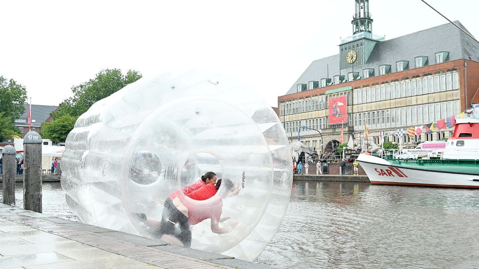 Wassetreten mal anders: Auf dem Delft kämpften 19 Teams um die Zeit. Foto: Heinz Wagenaar