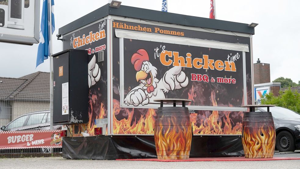 Das ist der Foodtruck von It‘s Chicken Time in Leer. Foto: Klaus Ortgies