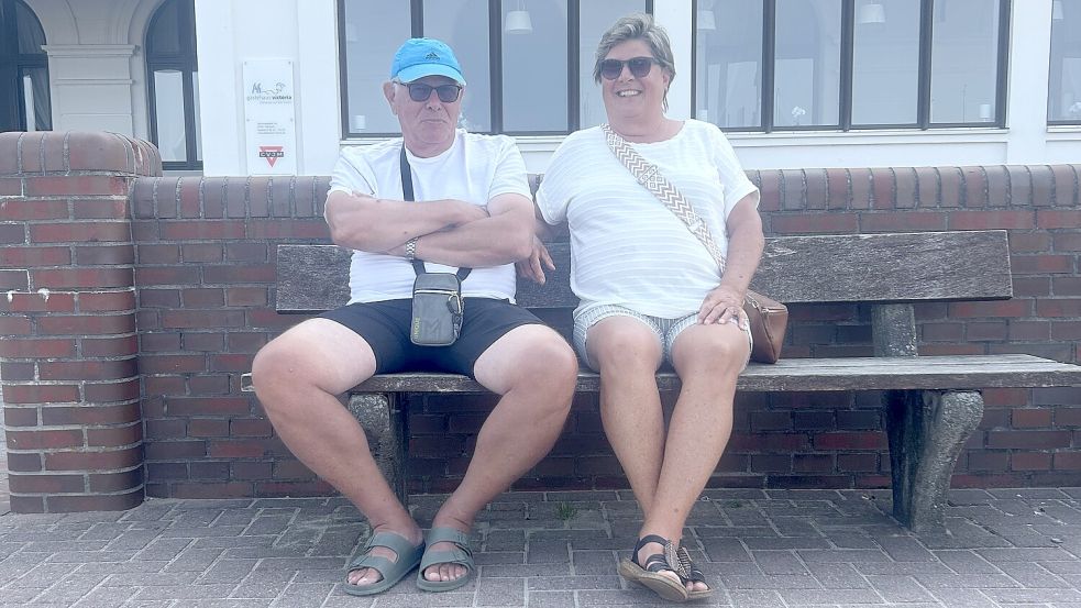 Siegfried und Heike Seckler sind bereits zum fünften Mal auf Borkum. Foto: Beve Loose