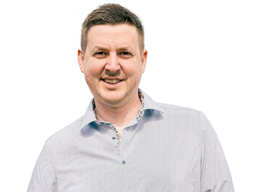 Daniel Moeller kandidiert für das Bürgermeisteramt in der Samtgemeinde Holtriem. Foto: privat