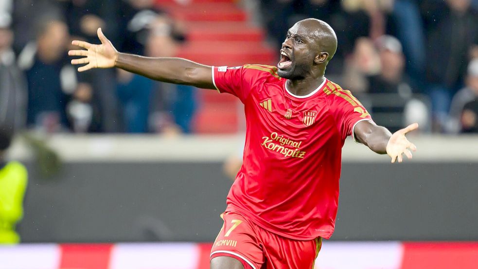 Nach dem 5:1-Treffer kannte der Jubel bei Samuel Adeniran keine Grenzen mehr. Foto: Imago