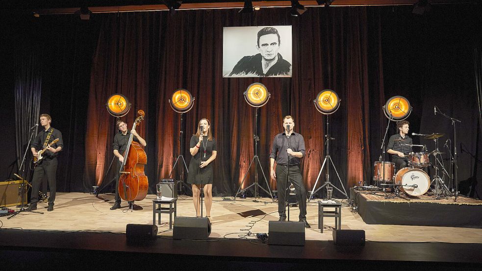 Die großen Hits von Johnny Cash präsentiert das Boulevardtheater Bemen an einem Liederabend. Foto: Boulevardtheater Bremen